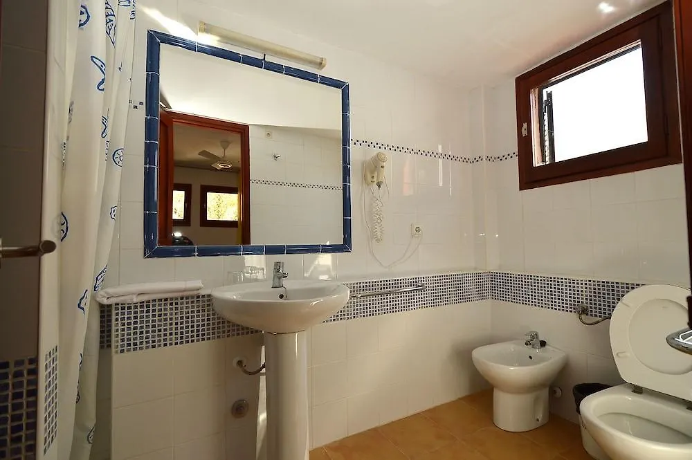 Club Cala Azul Hotel Cala Llenya  Spain